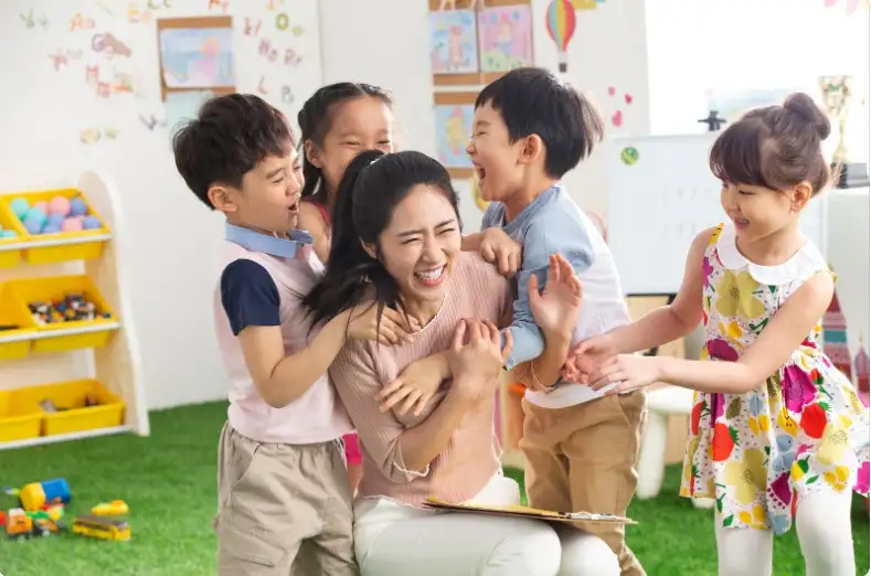 nghiệp vụ nhân viên nuôi dưỡng tuổi mầm non