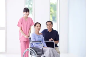 Khoá học chăm sóc người già - Cấp chứng chỉ toàn quốc