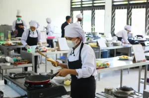 Khóa Học Nấu Ăn Tại Hồ Chí Minh 2026